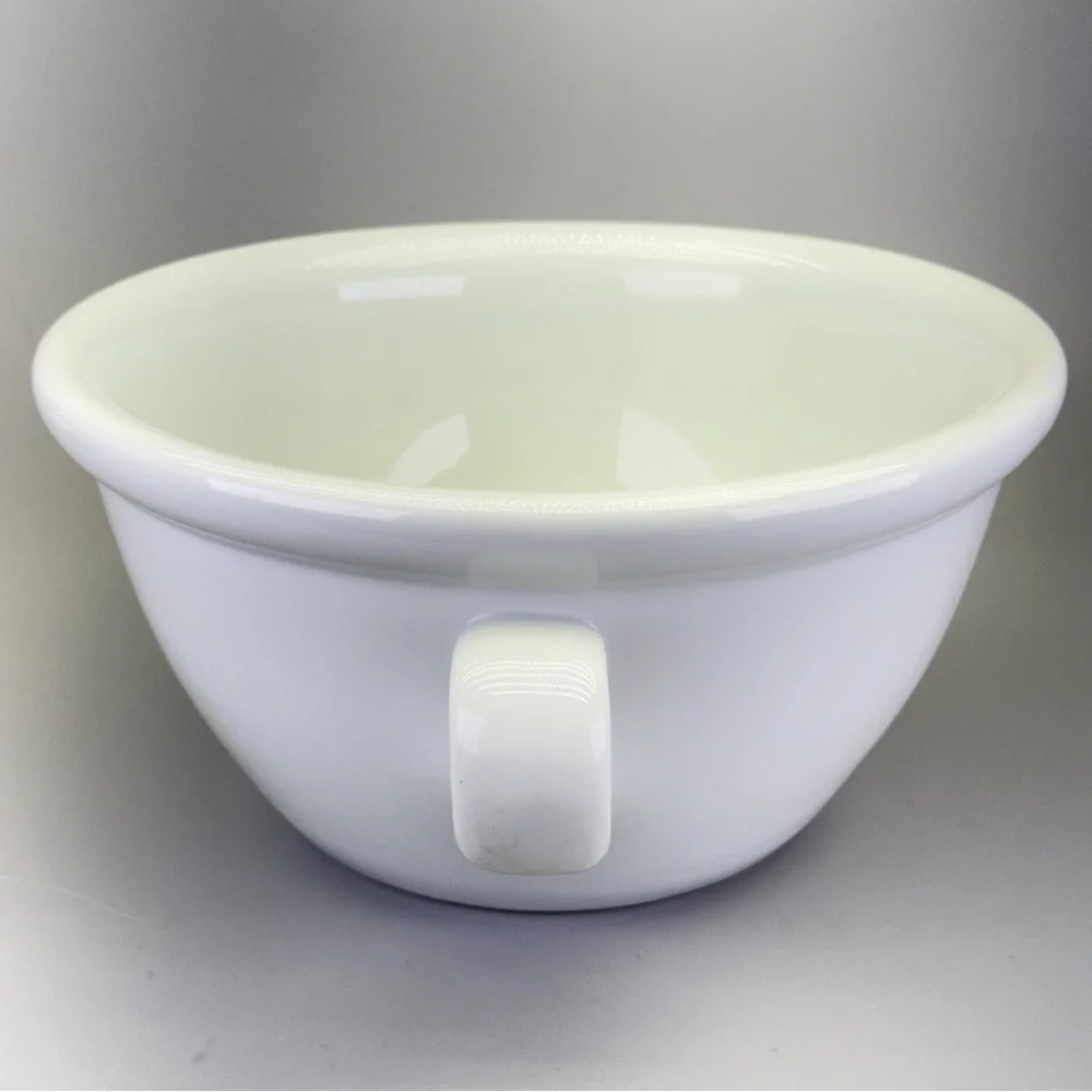H & C Chodau Czechoslovakia White Soup Tureen with Handles